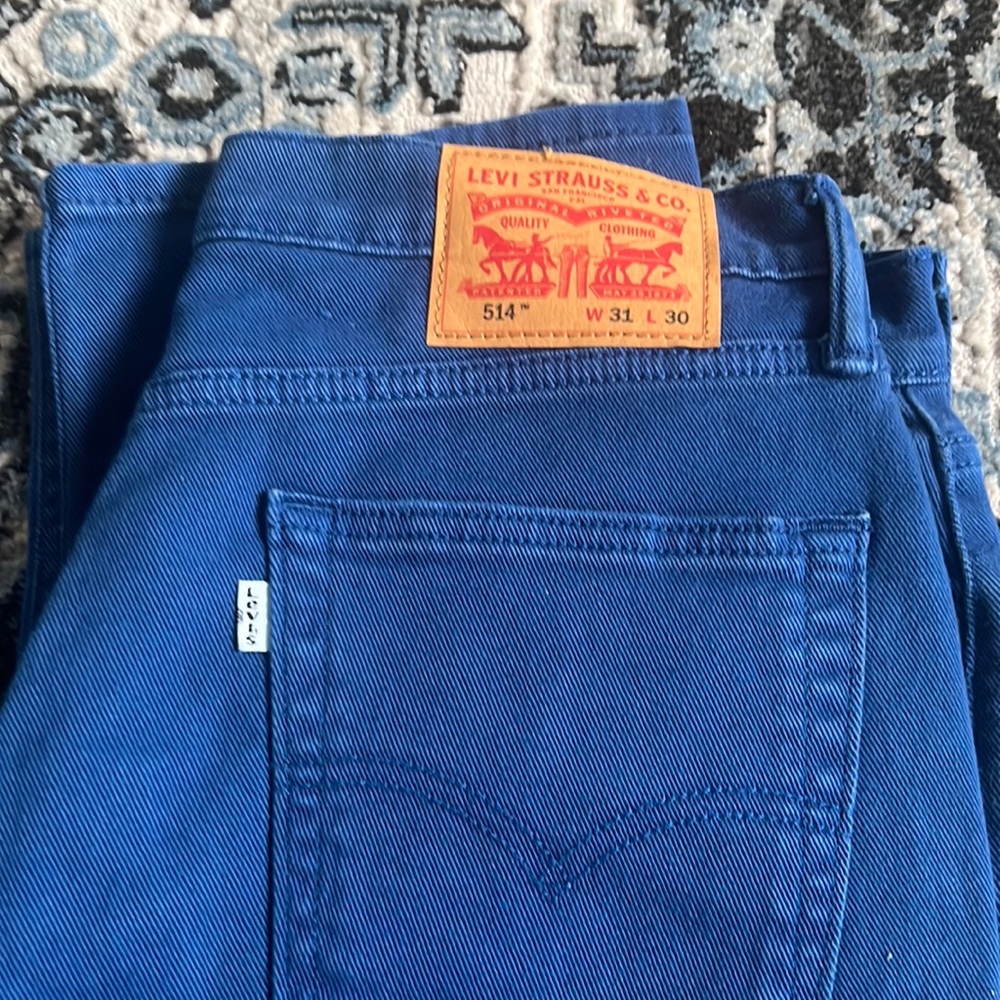 Men Levi 514 Jeans.  Like knew